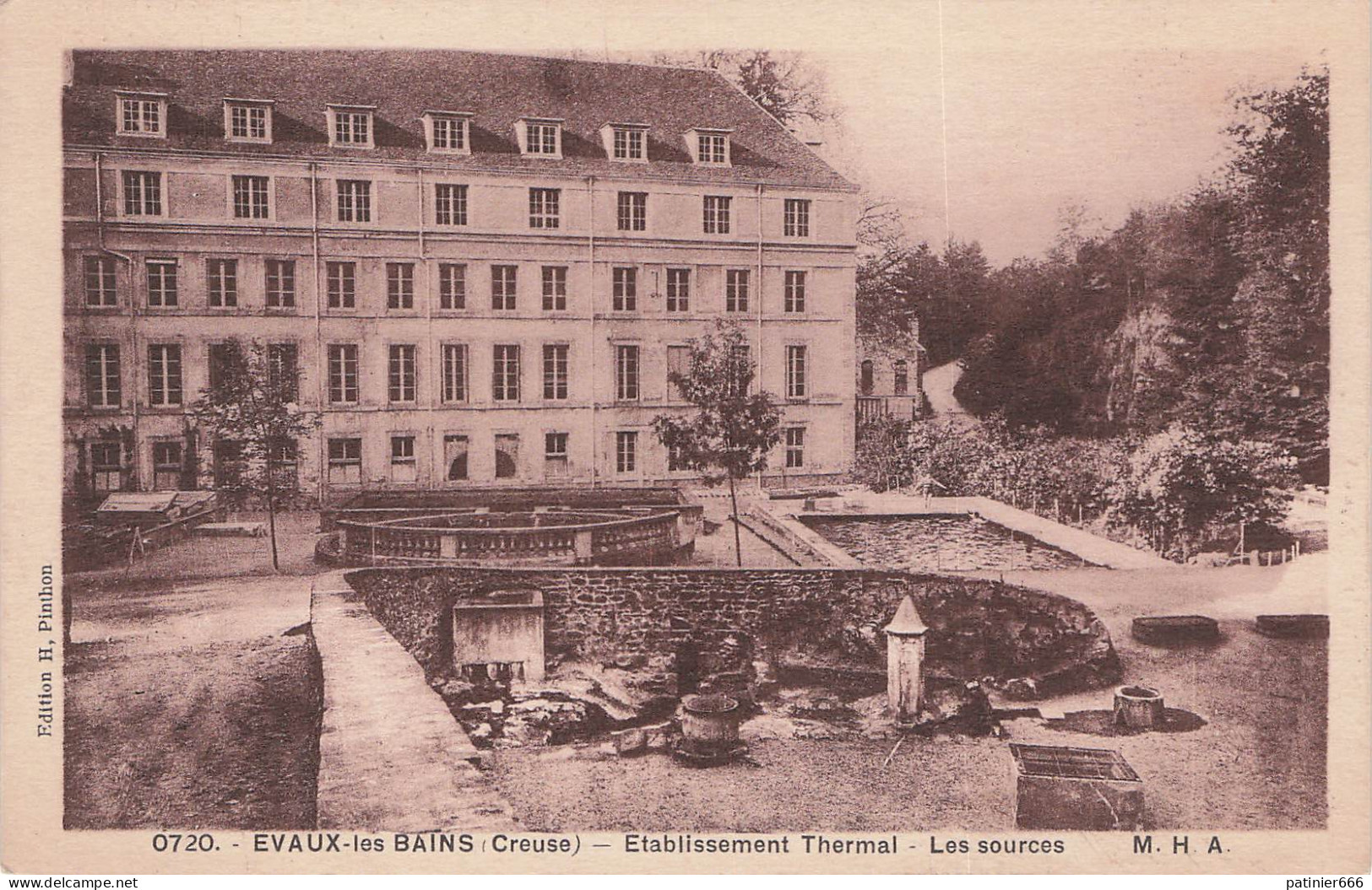 Evaux Les Bains Etablissement Thermal - Evaux Les Bains