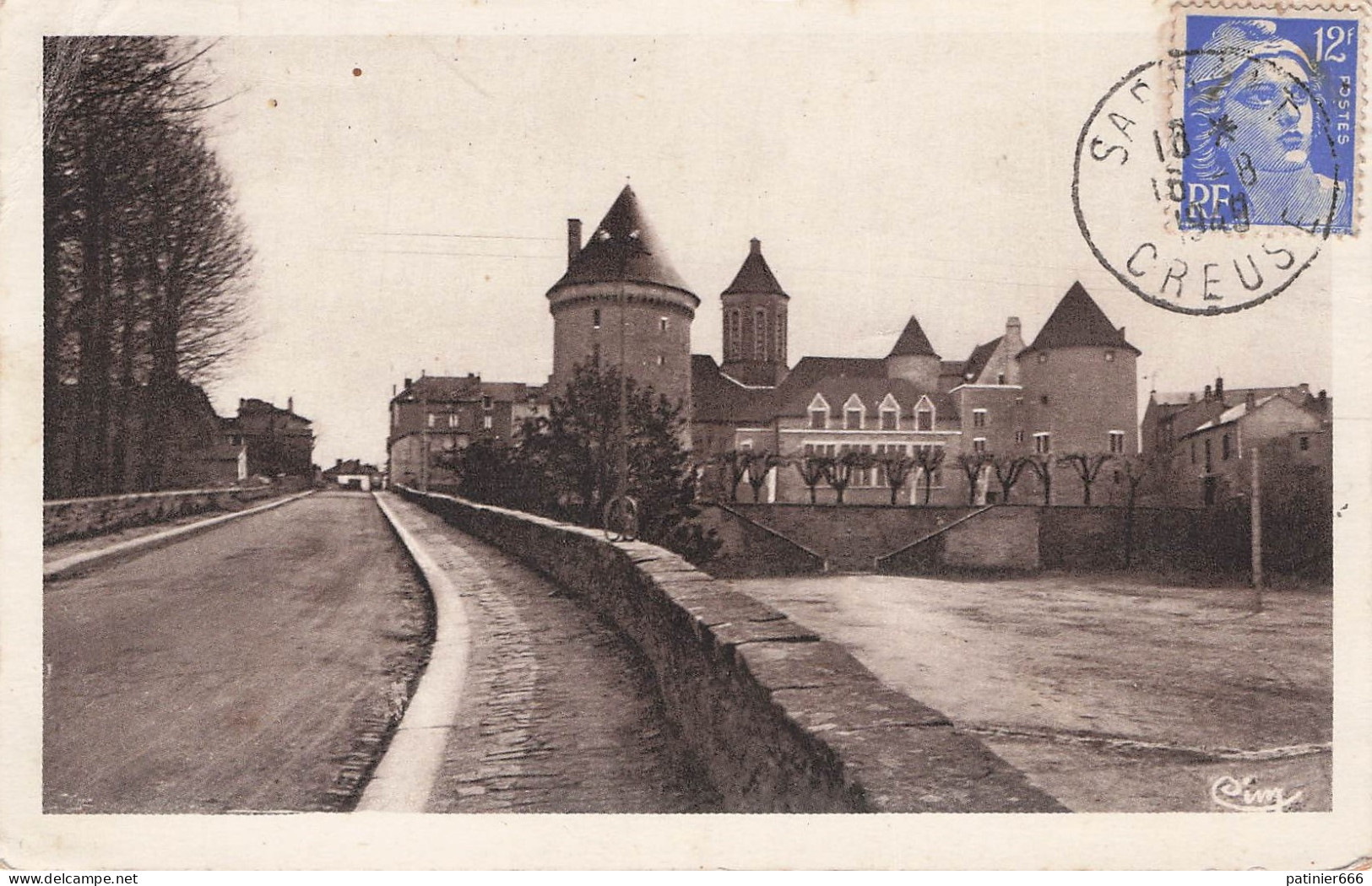 Bourganeuf Le Chateau Et La Tour Zizim - Bourganeuf
