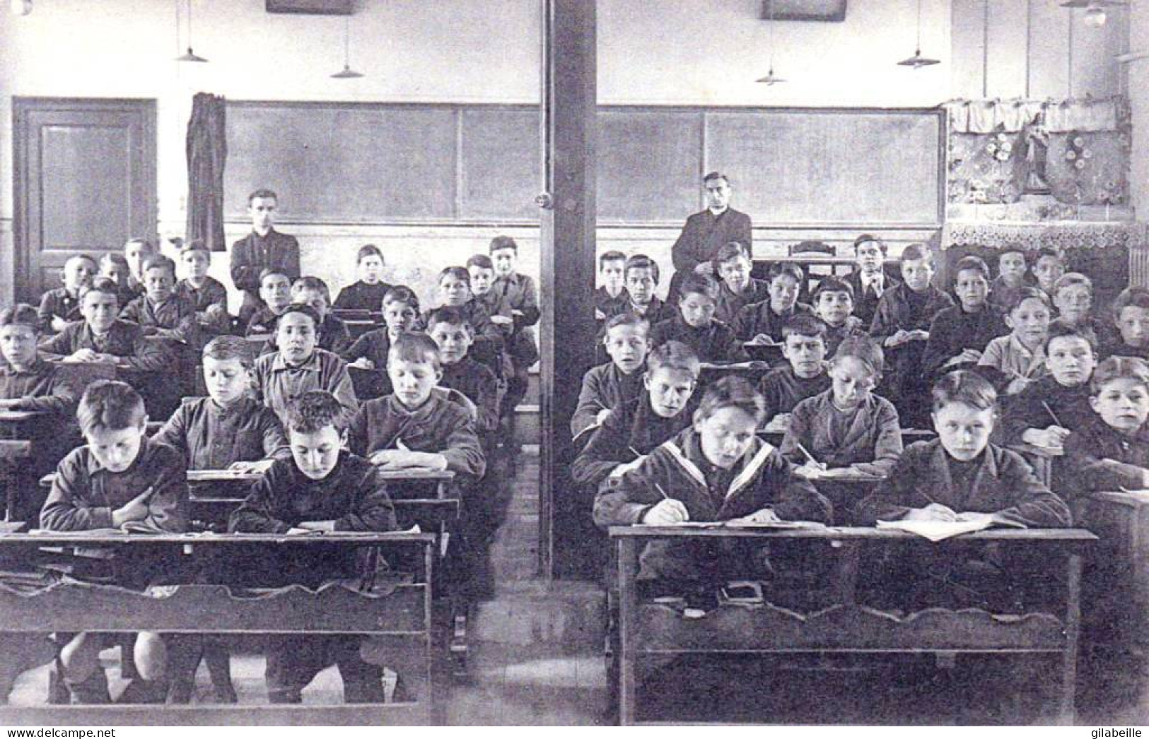 TOURNAI - Oratoire Saint-Charles -  Une Salle D'étude - Doornik