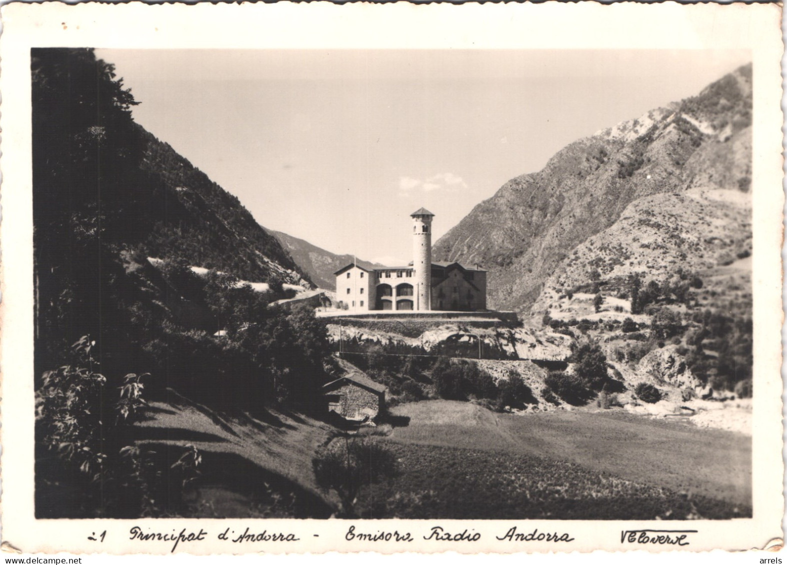 ANDORRE ANDORRA - DESTOCKAGE - Lot de 12 CPSM 10 * 15 - en bel état - voir scans recto verso