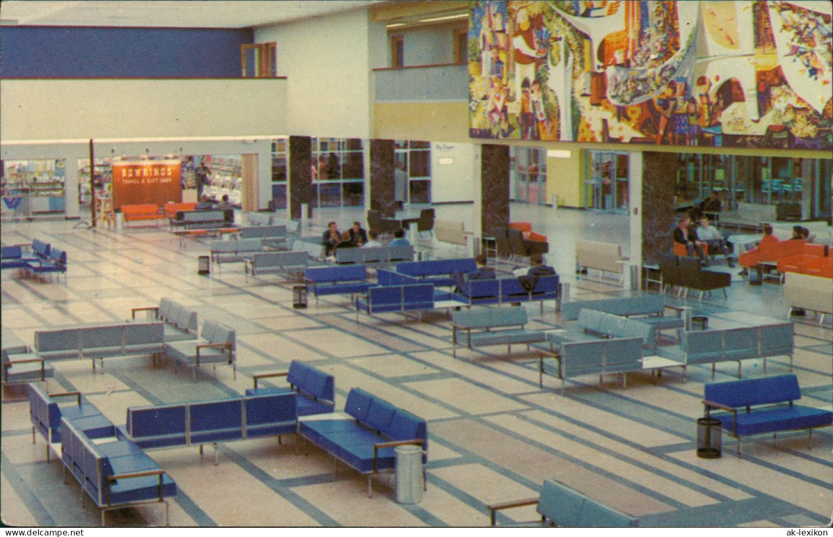 Neufundland  WAITING ROOM GANDER INTERNATIONAL AIRPORT NEWFOUNDLAND CANADA 1972 - Ohne Zuordnung
