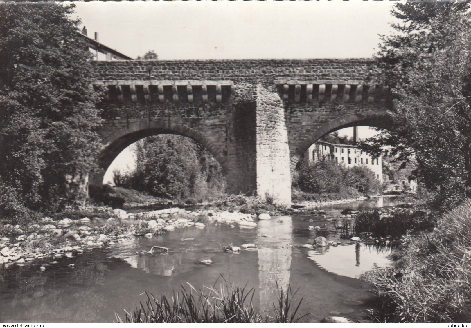 PRIVAS-en-VIVARAIS (Ardèche): Le Pont Louis XIII - Privas