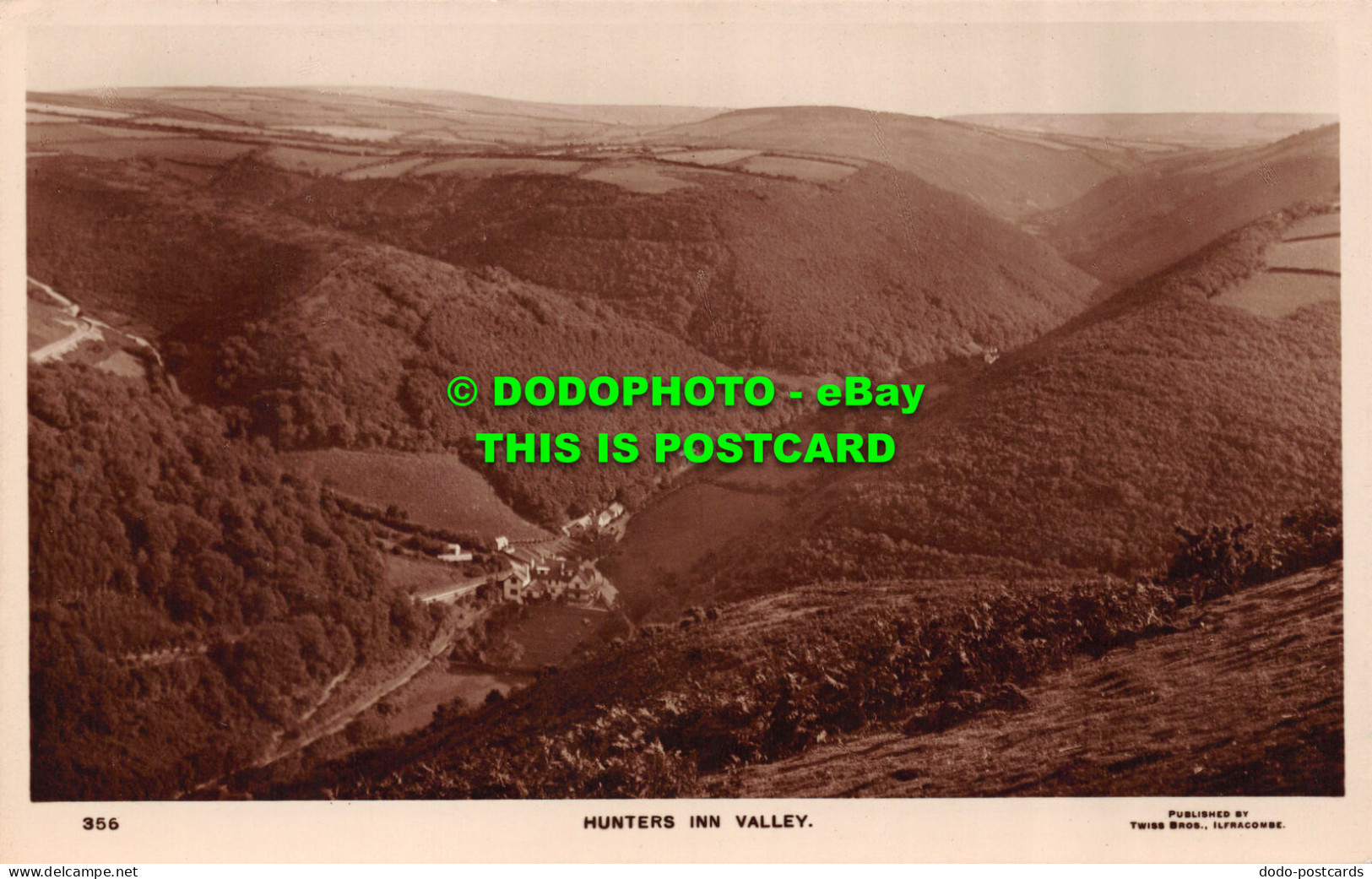 R505331 Hunters Inn Valley. Twiss Bros. Postcard - Monde