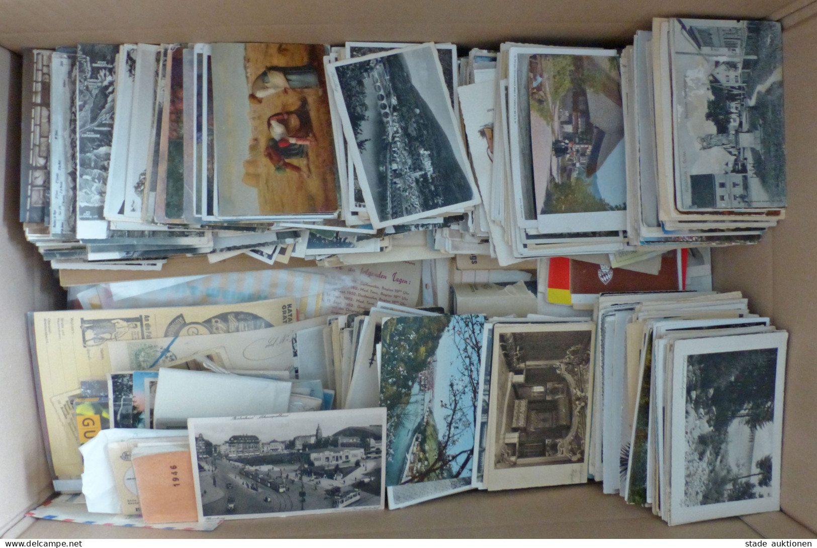 WUKI Großer Karton Mit Ansichtskarten, Büchern, Dokumenten Usw. II - Colecciones (sin álbumes)