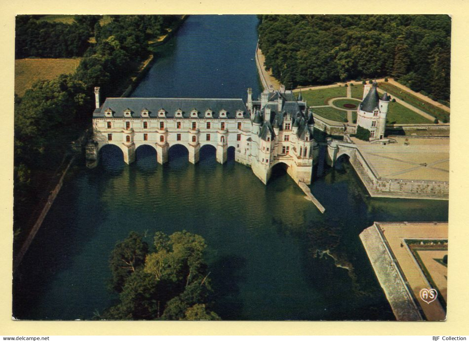 37. CHENONCEAUX – Le Château Et Les Jardins / Vue Aérienne (voir Scan Recto/verso) - Chenonceaux