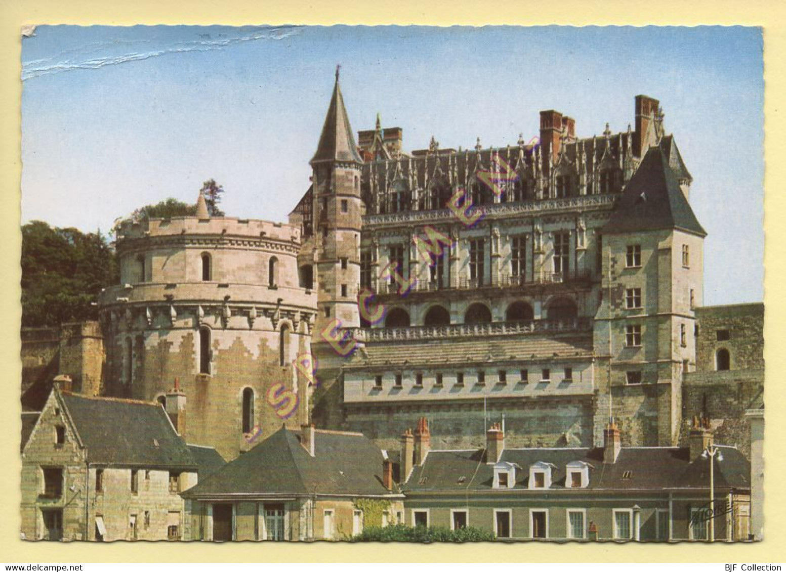 37. AMBOISE – Le Château. La Tour Des Minimes Et Le Logis Du Roi / CPSM (voir Scan Recto/verso) - Amboise