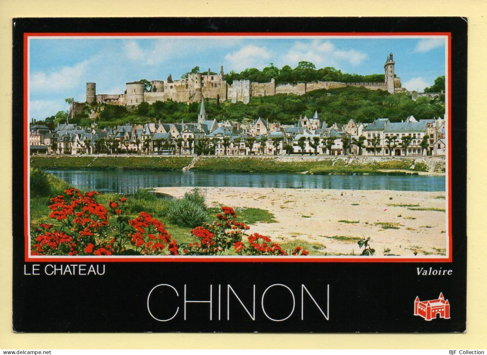 37. CHINON – Le Château Dominant La Vienne Et La Ville (voir Scan Recto/verso) - Chinon