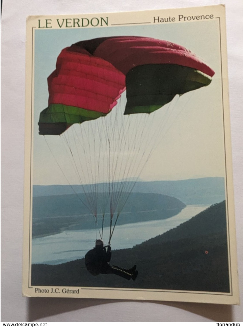CP - Parachutisme Parapente Gorges Du Verdon Lac De Ste Croix Vertige Sur Le Lac - Parachutespringen