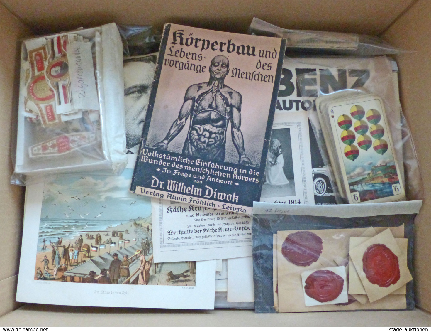 WUKI Kiste Mit Hunderten Holzstichen, Werbung, Landkarten, Grafiken, Kartenspielen, Büchern, Siegeln Usw. Fundgrube Publ - 100 - 499 Postkaarten