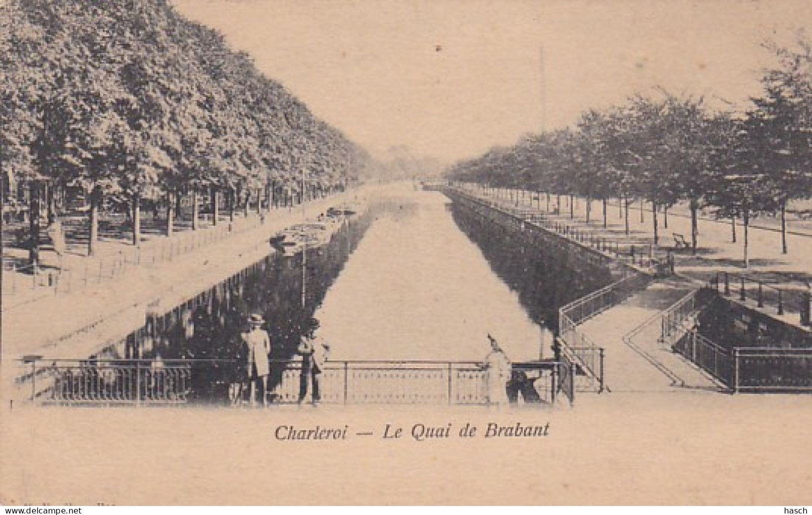 3726	124	Charleroi, Le Quai De Brabant (poststempel 1901) - Charleroi