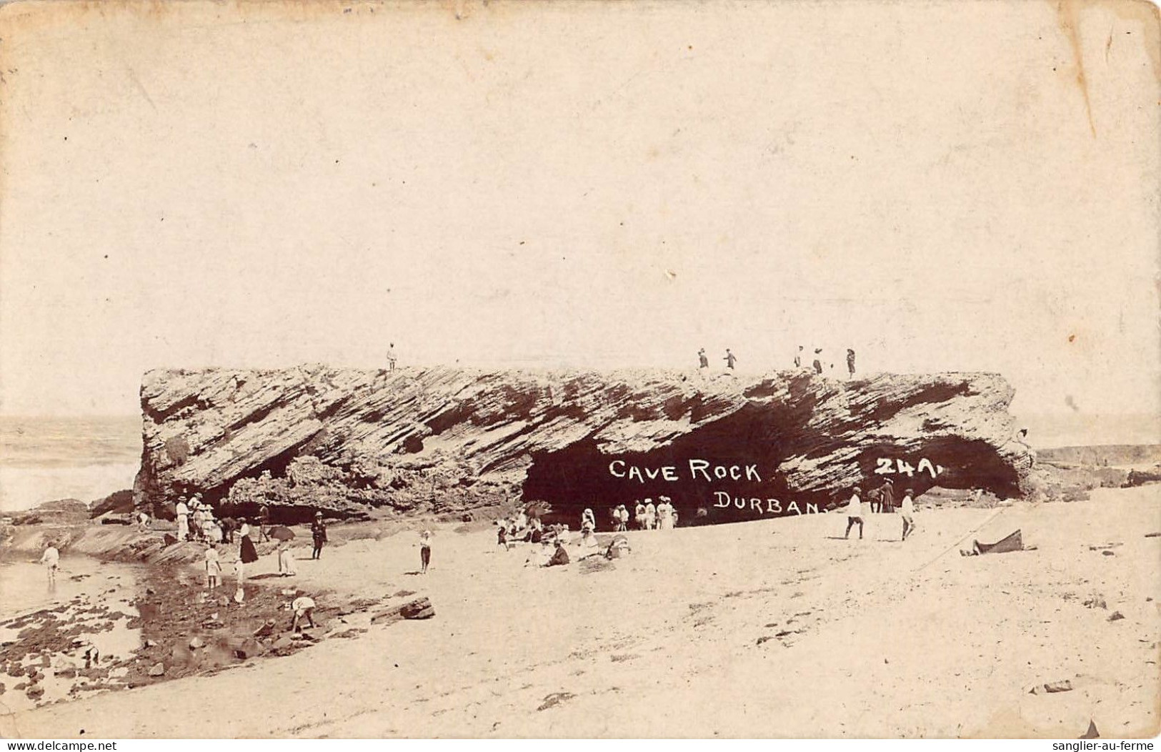 CPA / AFRIQUE DU SUD / CARTE PHOTO / SITUEE A CAVE ROCK / DURBAN - Afrique Du Sud