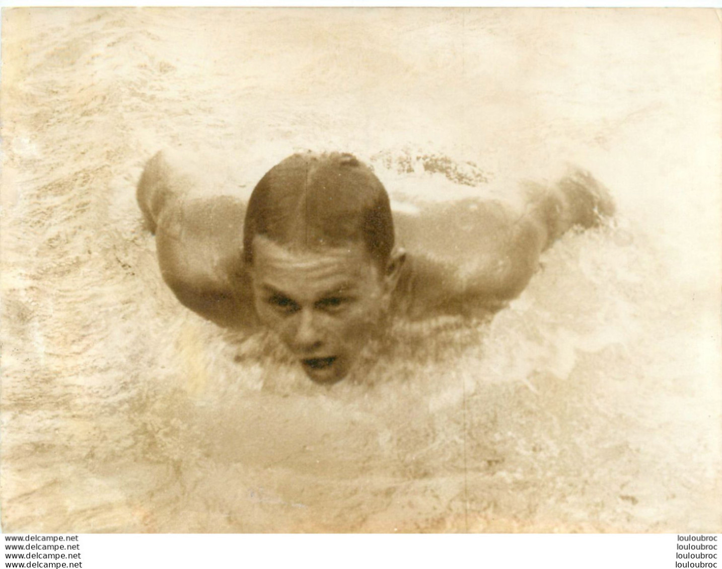 NATATION 07/1962 J. POMMAT CHAMPION DE FRANCE DU 200 METRES PAPILLON PHOTO PRESSE 18X13CM - Sport