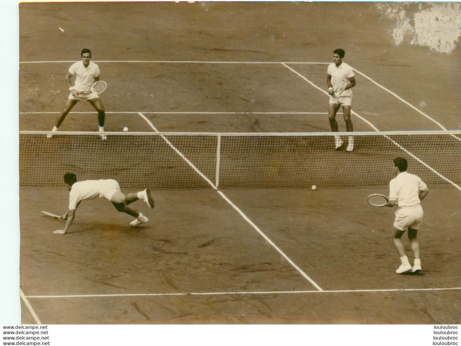 TENNIS 06/1961 LA FRANCE PERD LE DOUBLE DE LA COUPE DAVIS CONTRE LE BRESIL PHOTO DE PRESSE 18X13CM - Sport