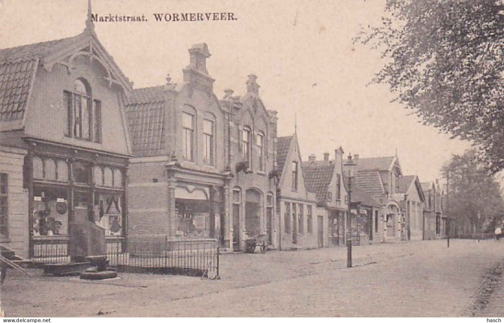 481639Wormerveer, Marktstraat. (poststempel 1919)(minuscule Vouwen In De Hoeken) - Wormerveer