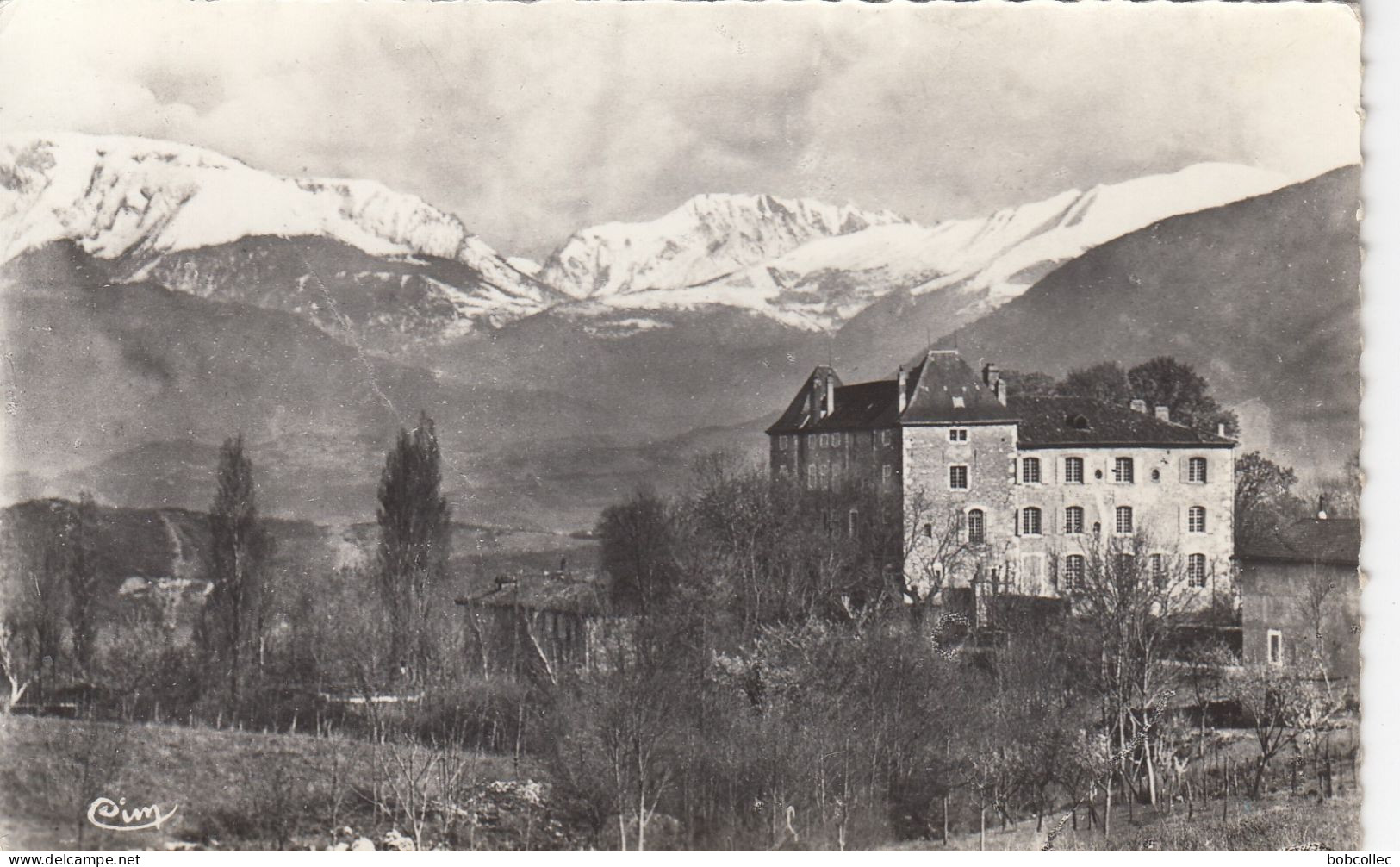 CLAIX (Isère): Château D'Allières - Le Taillefer - Claix