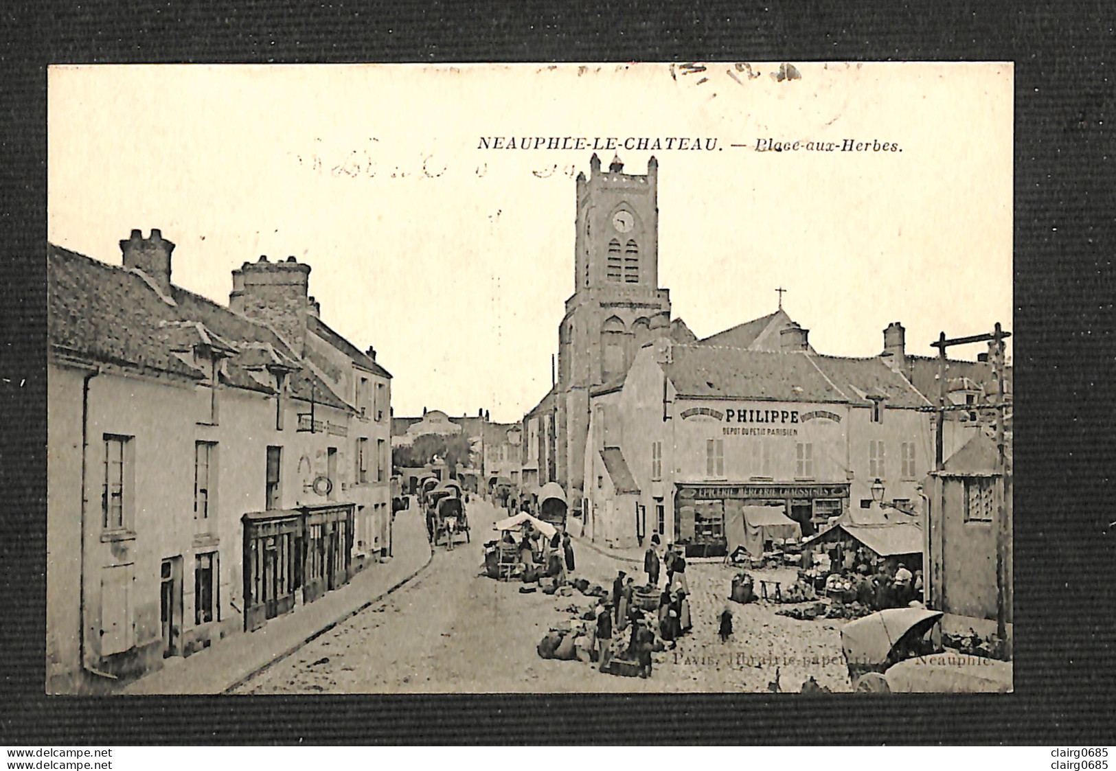 78 - NEAUPHLE LE CHATEAU - Place-aux-Herbes - 1920 - Neauphle Le Chateau