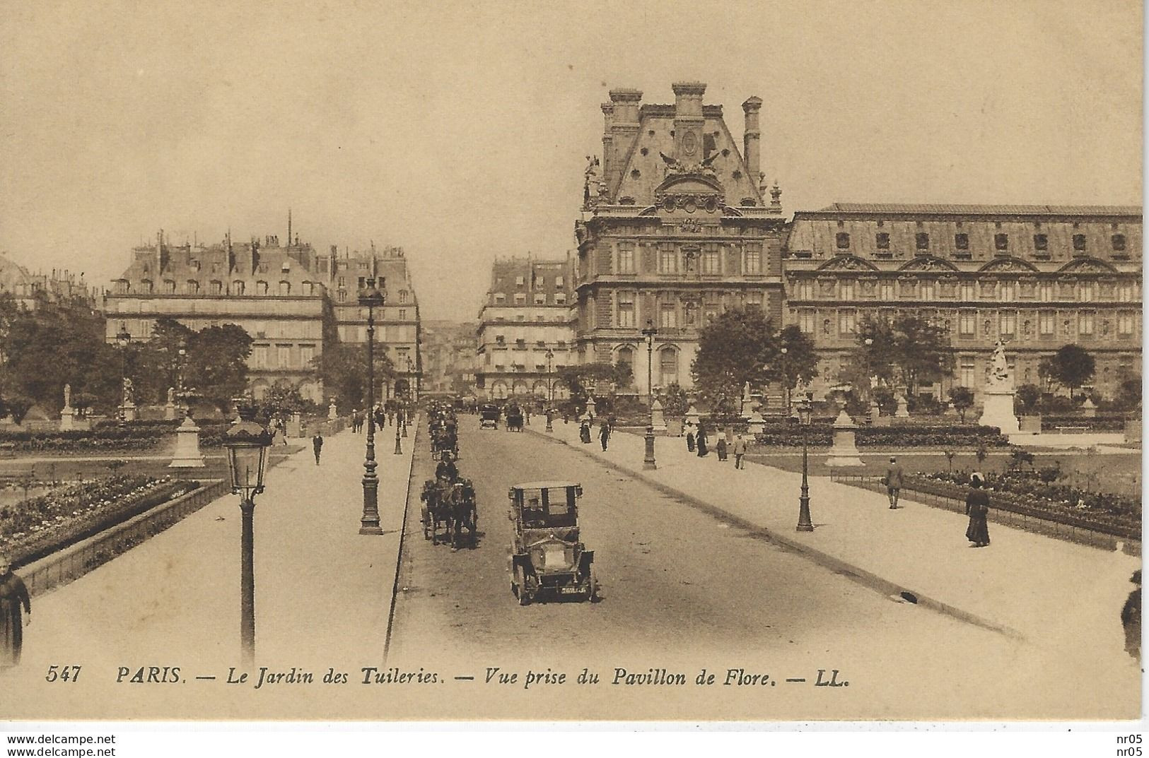 75 - PARIS - Le Jardin Des Tuileries - Vue Prise Du Pavillon De Flore - Arrondissement: 01