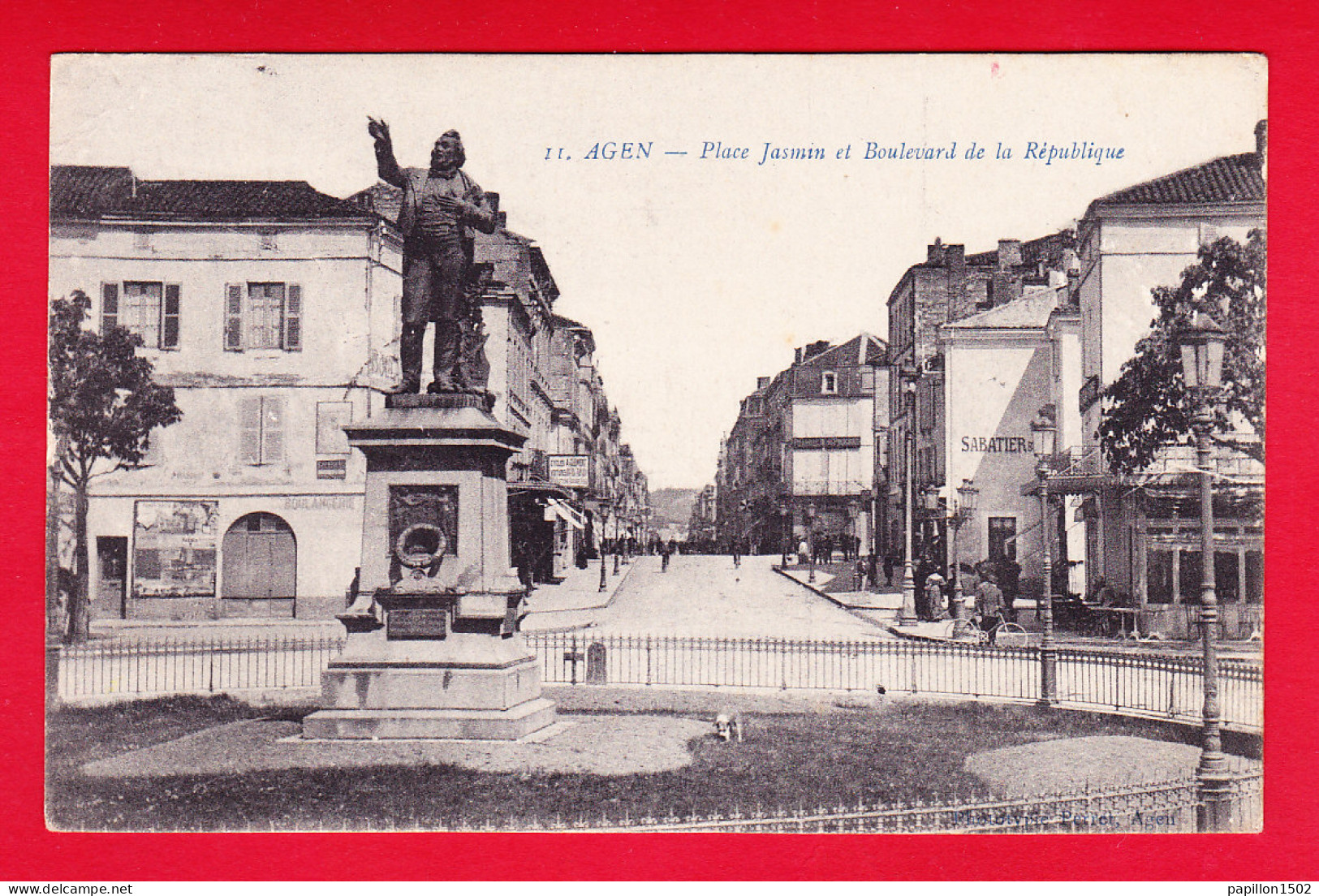 F-47-Agen-19P61 La Place Jasmin Et Le Boulevard De La République, Commerces, Cpa BE - Agen