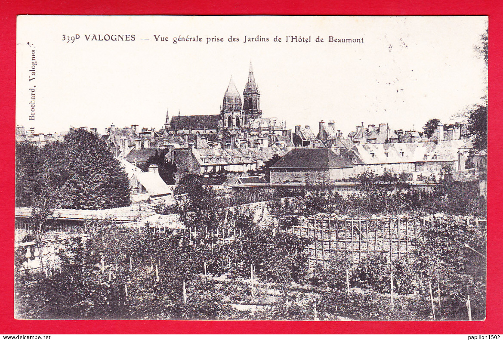 F-50-Valognes-02P82  Vue Générale Prise Des Jardins De L'hôtel De Beaumont, Cpa BE - Valognes