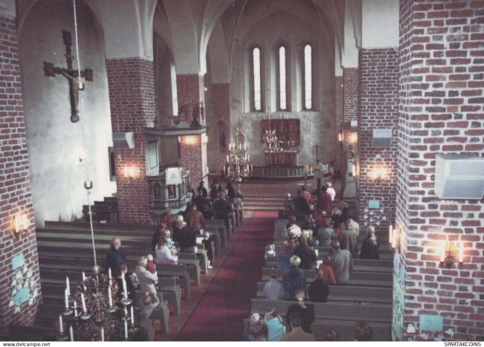 ÉGLISE Christianisme Religion Vintage Carte Postale CPSM #PBQ233.FR - Iglesias Y Las Madonnas