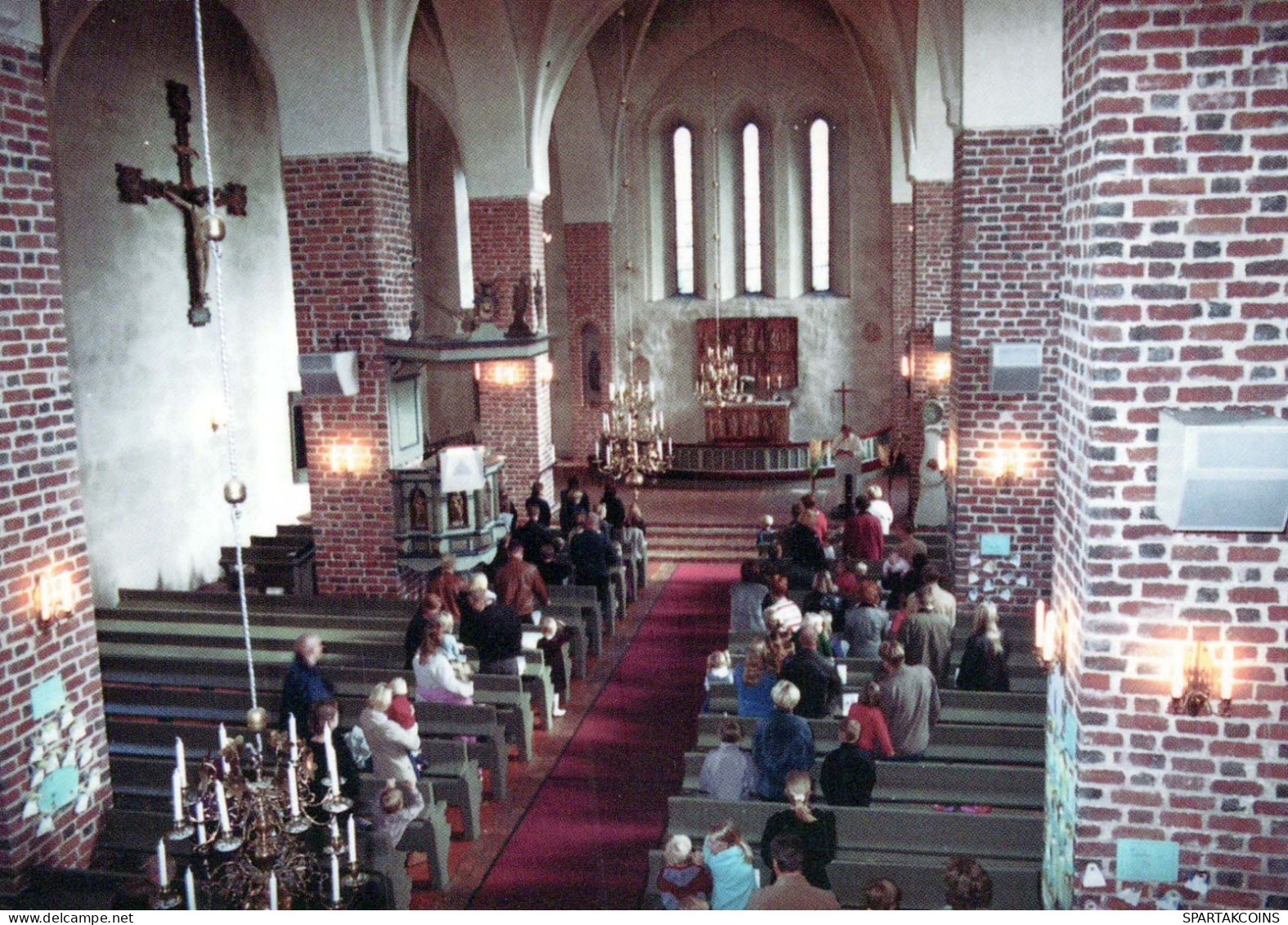 ÉGLISE Christianisme Religion Vintage Carte Postale CPSM #PBQ233.FR - Churches & Convents