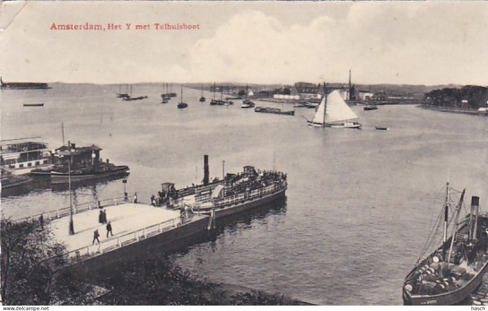 481912Amsterdam, Het Y Met Tolhuisboot. 1920. (zie Hoeken En Randen) - Amsterdam