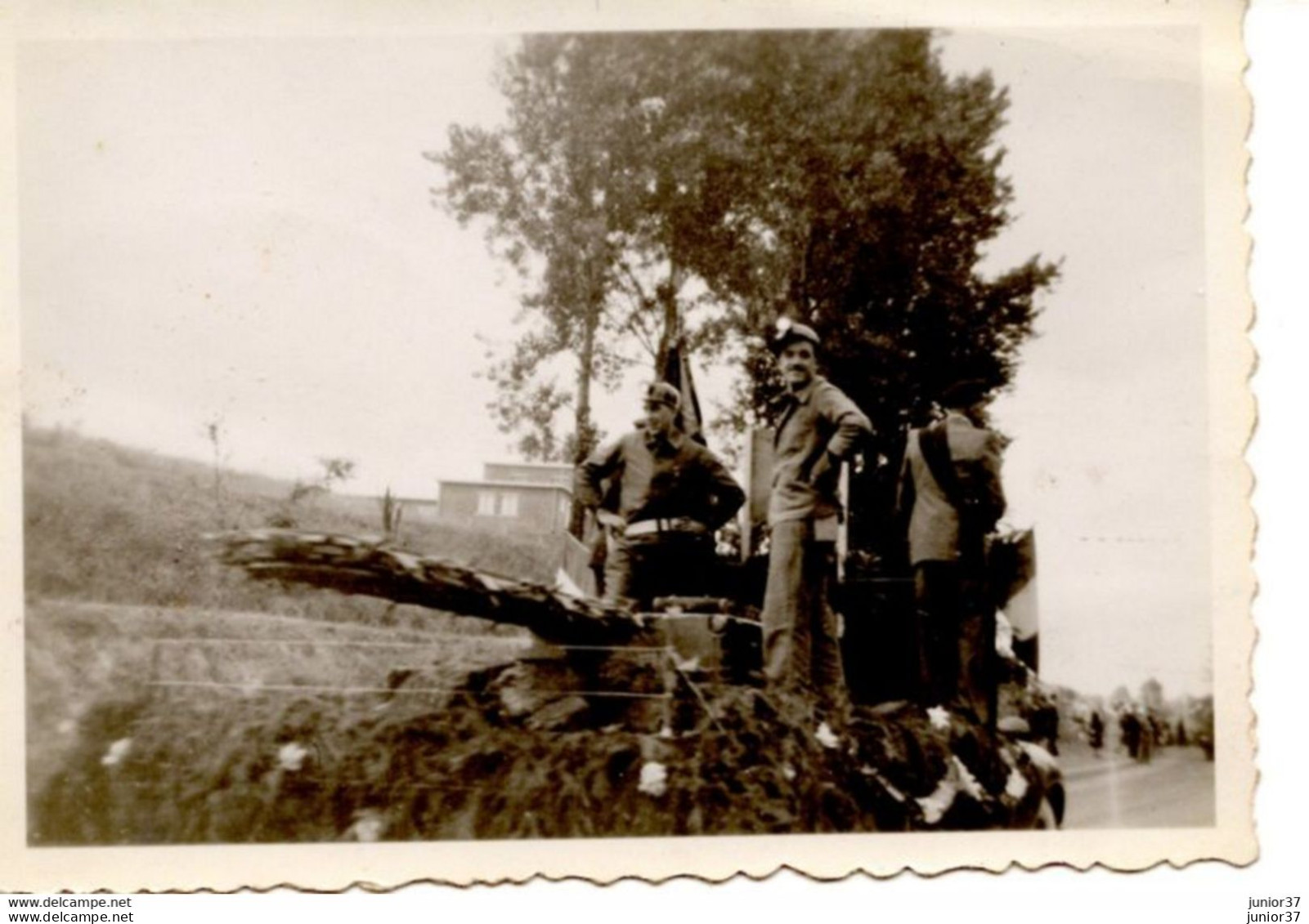 4 Photos De Militaire, Char, Canon - Guerre, Militaire