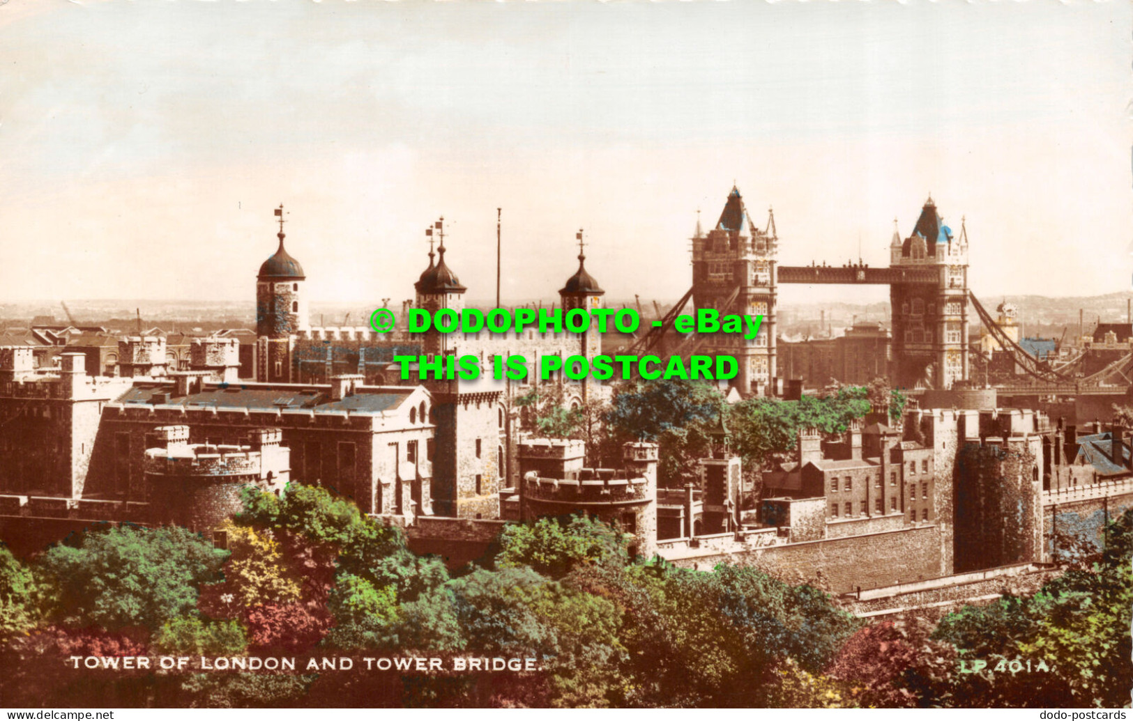R505137 Tower Of London And Tower Bridge. Lansdowne. RP - Autres & Non Classés