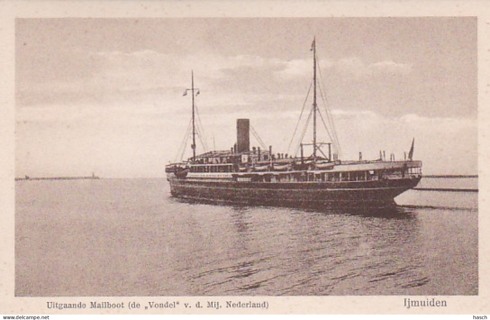 482117IJmuiden, Uitgaande Mailboot (de ,,Vondel’’ V.d. MIJ. Nederland) - IJmuiden