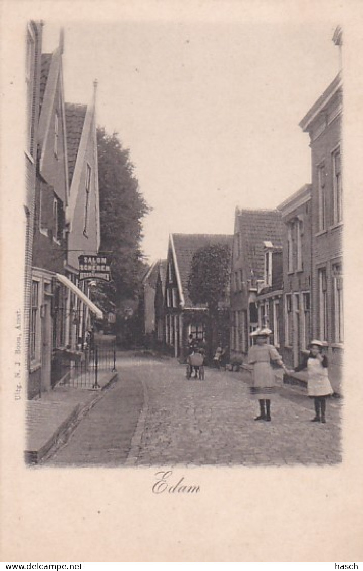 482191Edam, Met Salon Scheren En Haarsnijden.  - Edam