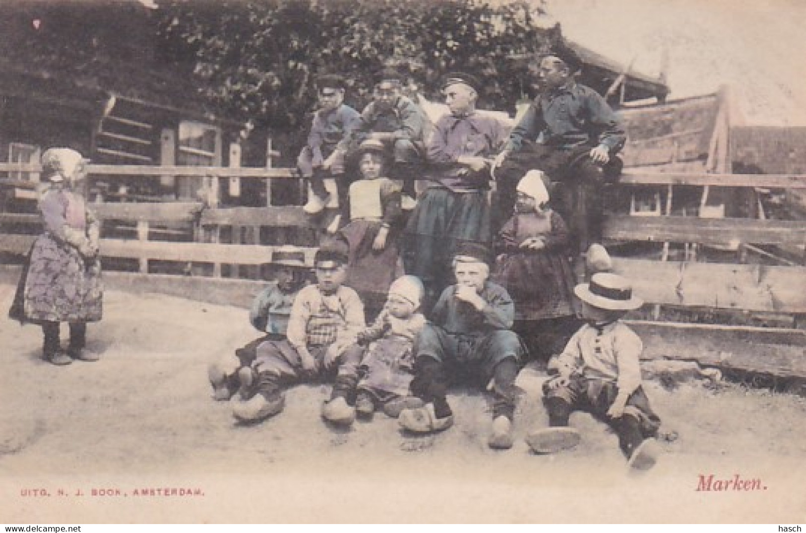 4821132Marken, De Kinderen Van Marken Rond 1900. (minuscule Vouwen In De Hoeken) - Marken