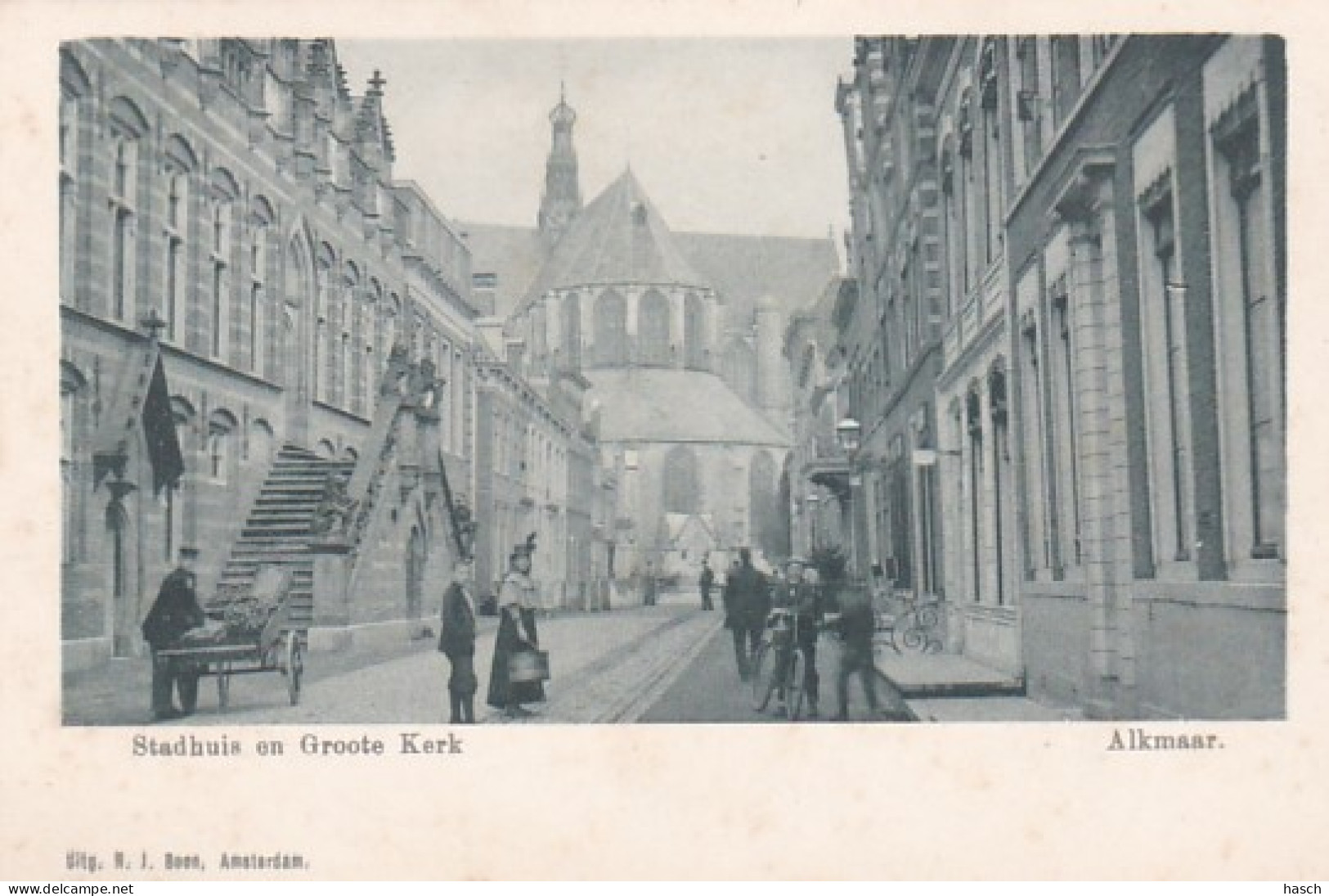 4821141Alkmaar, Stadhuis En Groote Kerk. (rond 1900)(minuscule Vouwen In De Hoeken, Bruine Vlekken) - Alkmaar