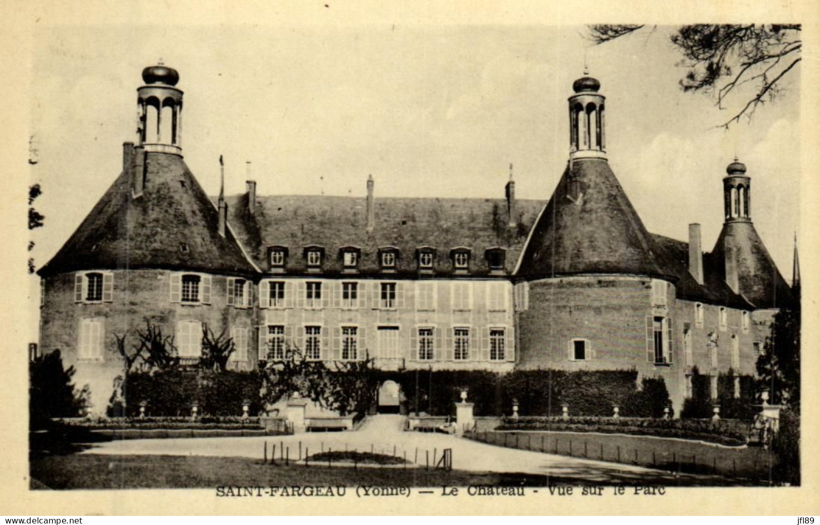 89 - Yonne - Saint-Fargeau - Le Château - Vue Sur Le Parc - 7066 - Saint Fargeau
