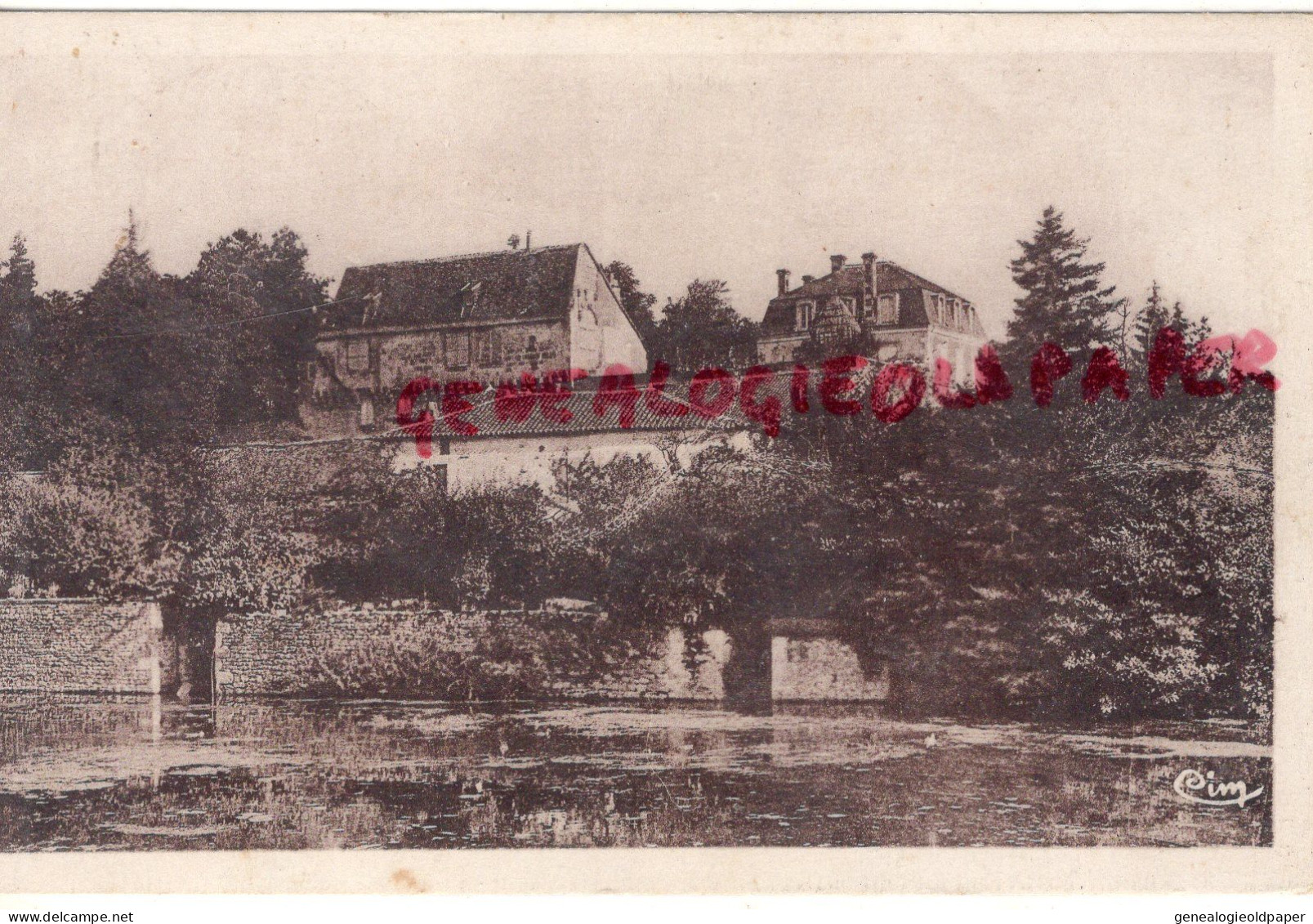 16- RUFFEC - LE VIEUX CHATEAU - Ruffec