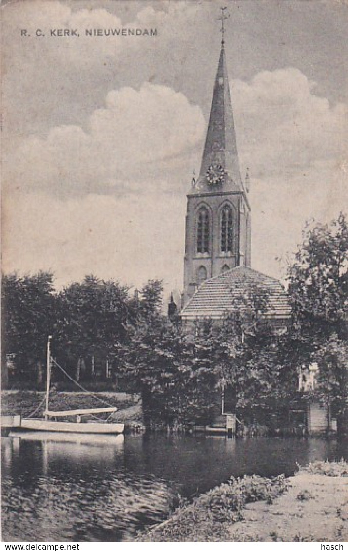 4822314Nieuwendam, R. C. Kerk. (linksonder Vouwen Zie Achterkant, Zie Ook Hoeken En Kanten) - Amsterdam