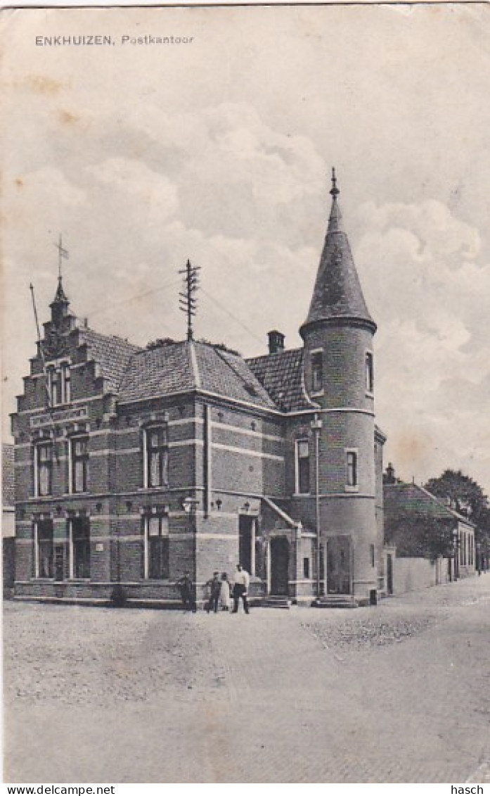 4822318Enkhuizen, Postkantoor. (poststempel 1909)(kleine Vouwen In De Hoeken) - Enkhuizen