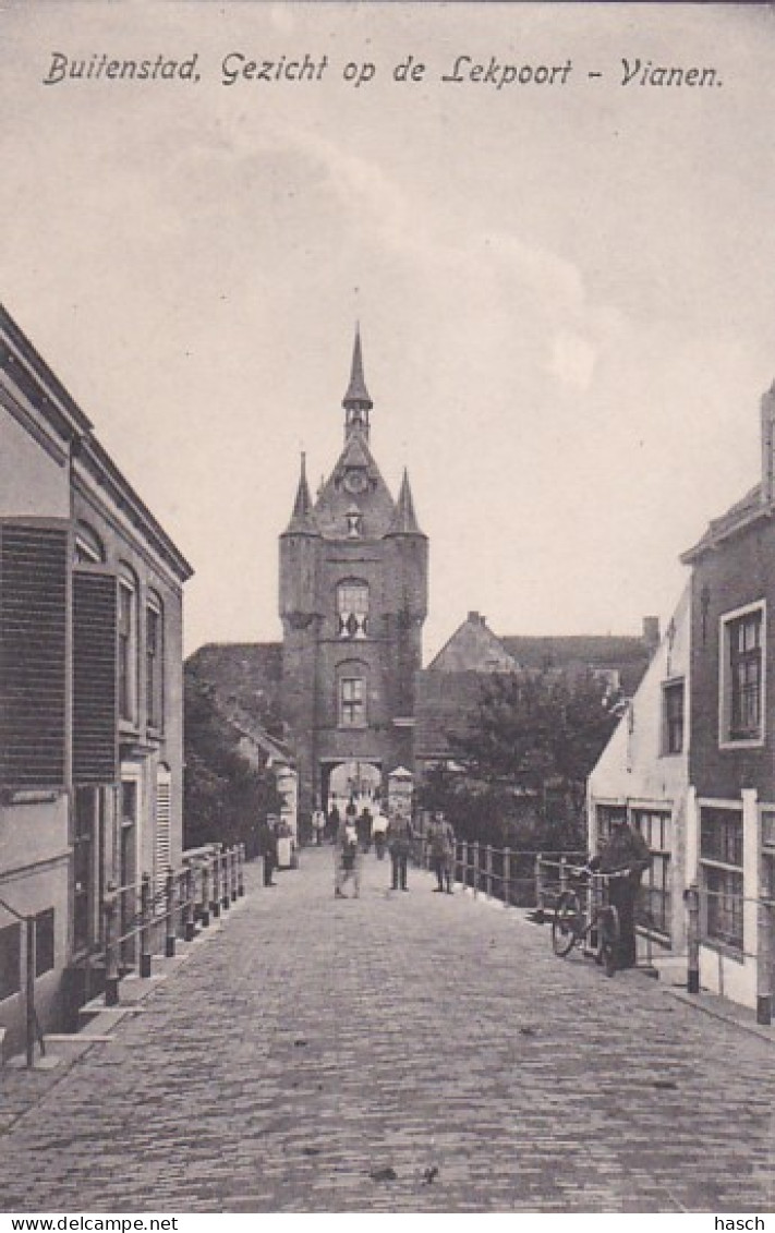 4822324Vianen, Buitenstad Gezicht Op De Lekpoort.  - Sonstige & Ohne Zuordnung