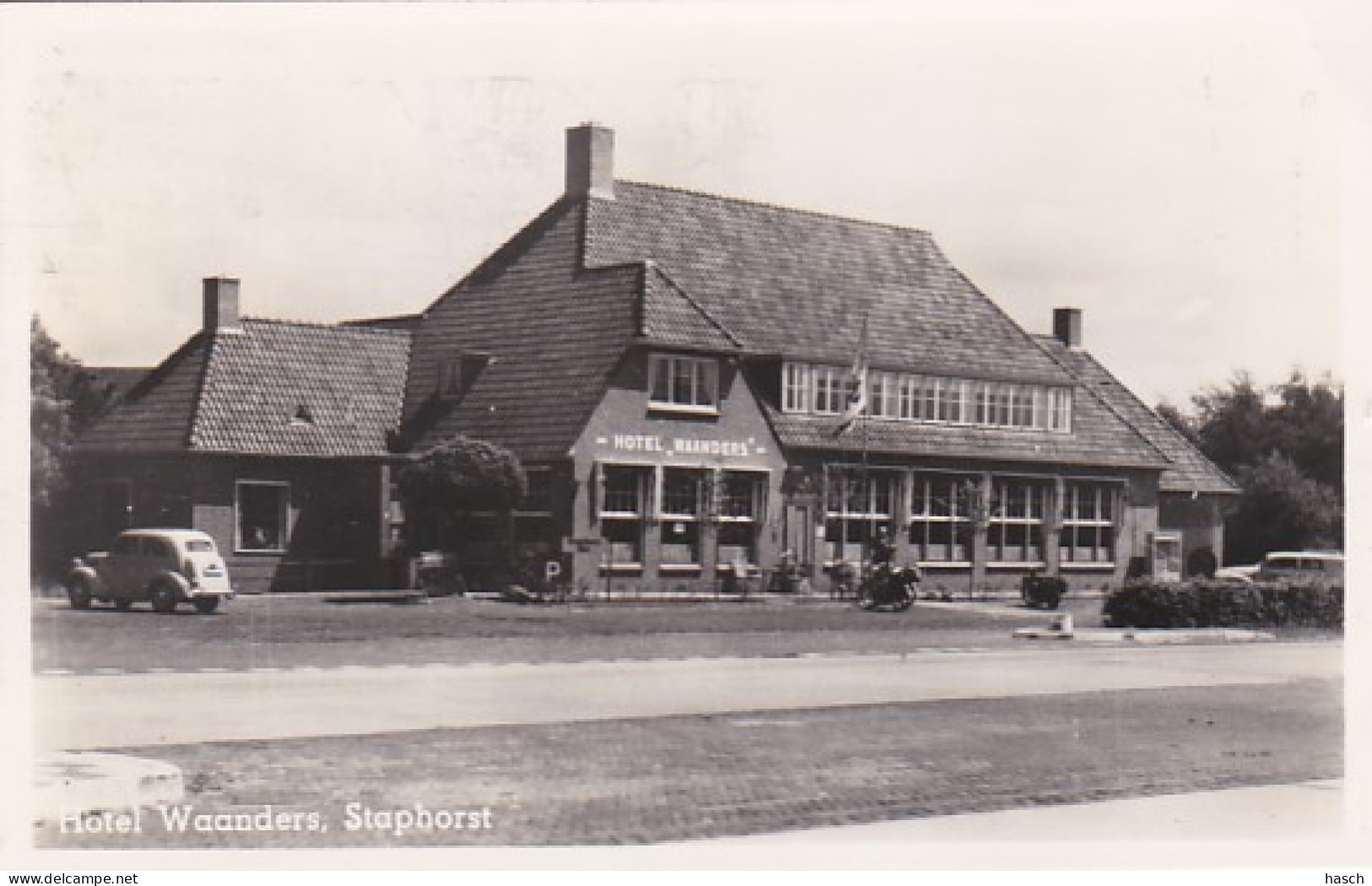 4822350Staphorst, Hotel Waanders. 1955. (rechtsboven Een Kleine Vouw) - Autres & Non Classés