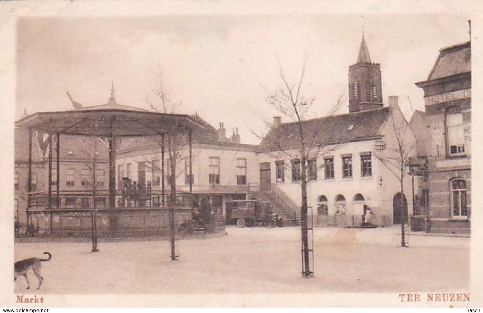 4822518Ter Neuzen, Markt. 1930. (kleine Vouwen In De Hoeken) - Terneuzen