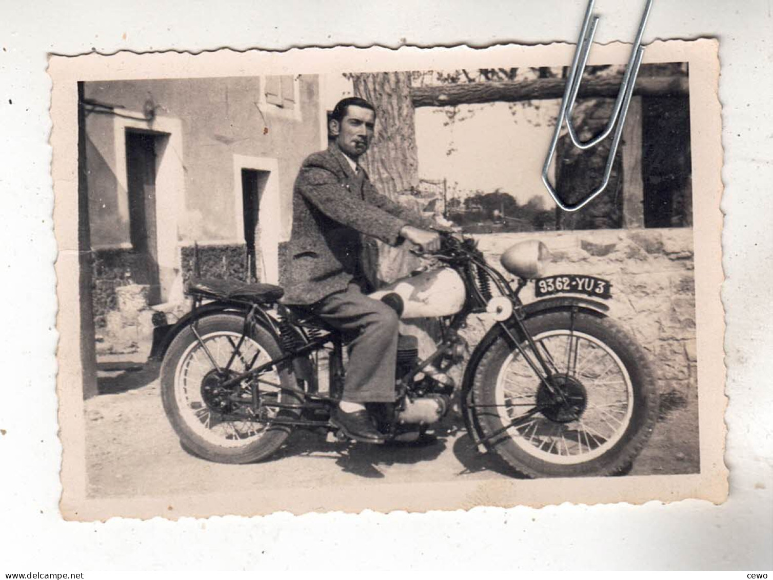 PHOTO MOTO ANCIEN AVEC A IDENTIFIER - Coches