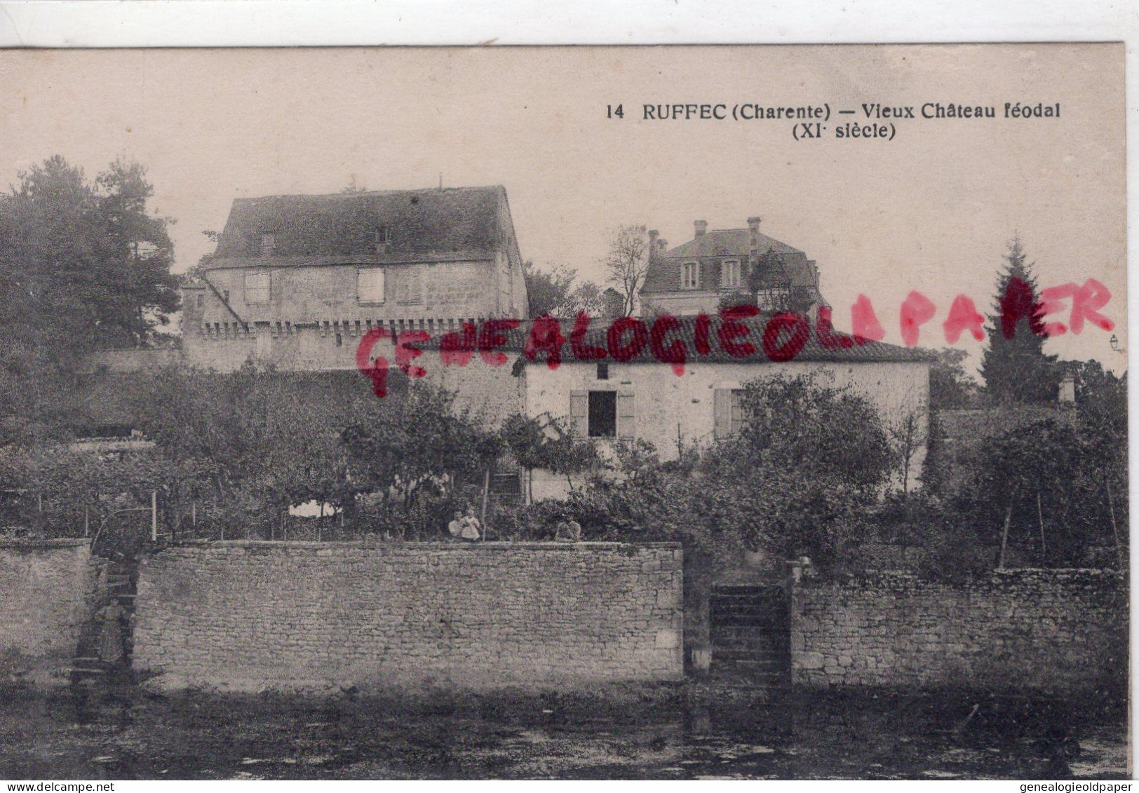 16- RUFFEC - VIEUX CHATEAU FEODAL - Ruffec