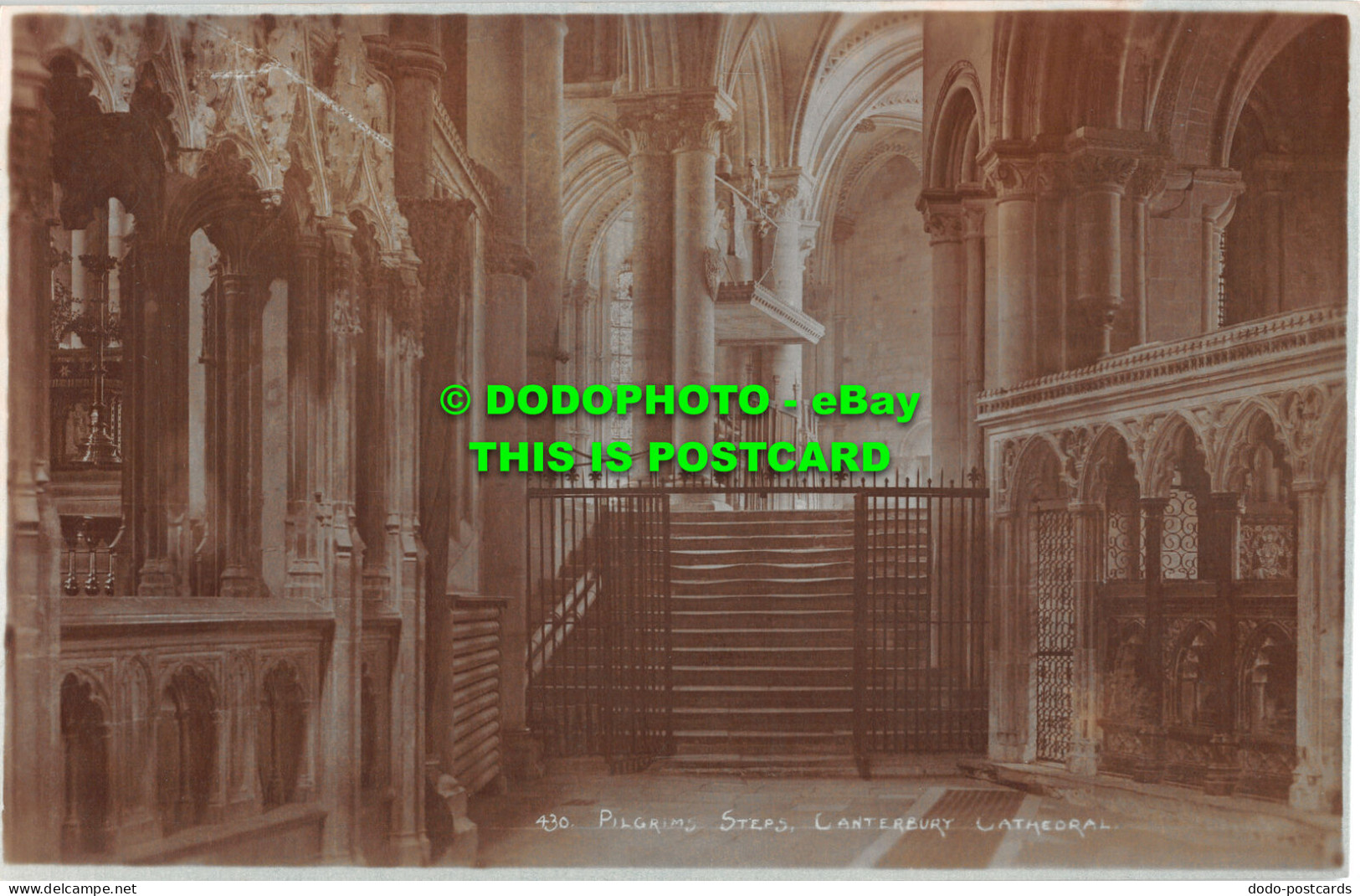 R505697 Canterbury Cathedral. Pilgrims Steps. Photo West - Monde