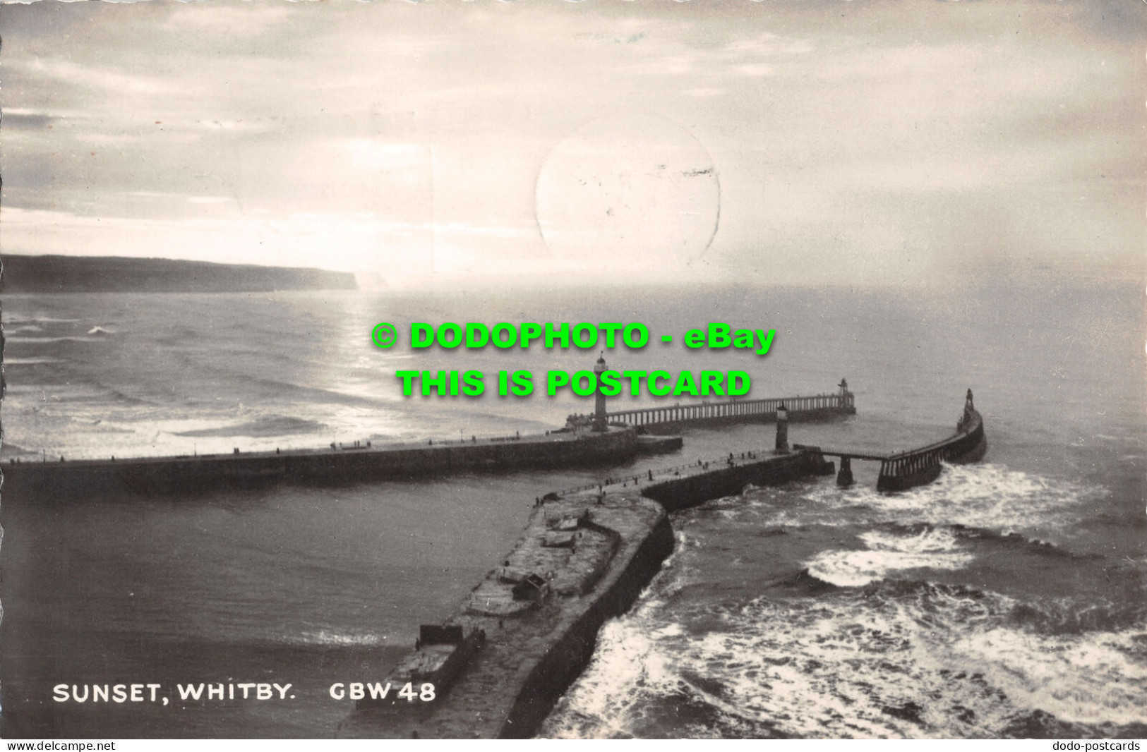 R505722 Whitby. Sunset. Chadwick Views. RP. 1964 - Monde