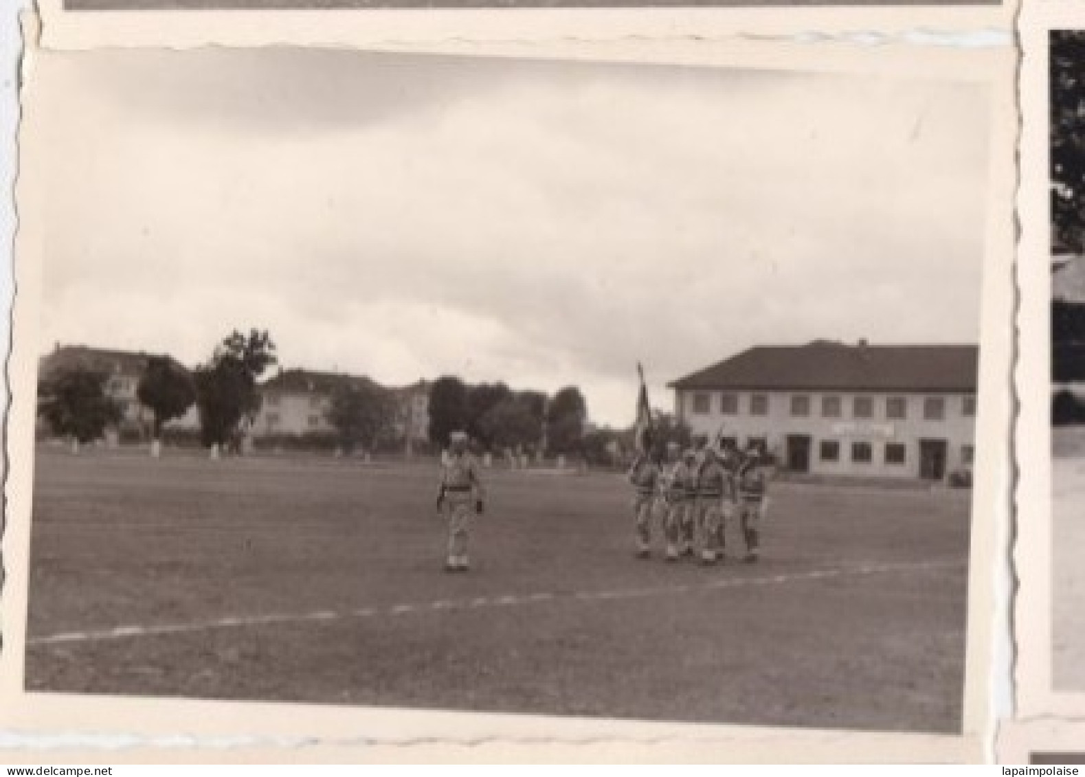 Photos 14/07/1957 Allemagne Landau Caserne Mangin  Défilé Fanion Du 13 E Régiment Tirailleurs Algériens Réf 29786 - Lieux