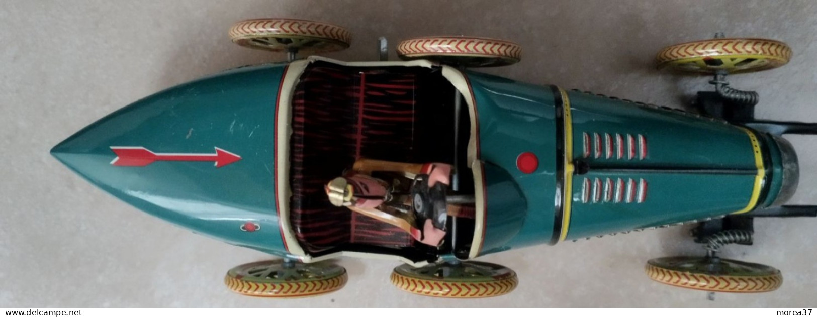 Voiture De Course En Tôle    Jouet Mécanique    (moderne) - Otros & Sin Clasificación