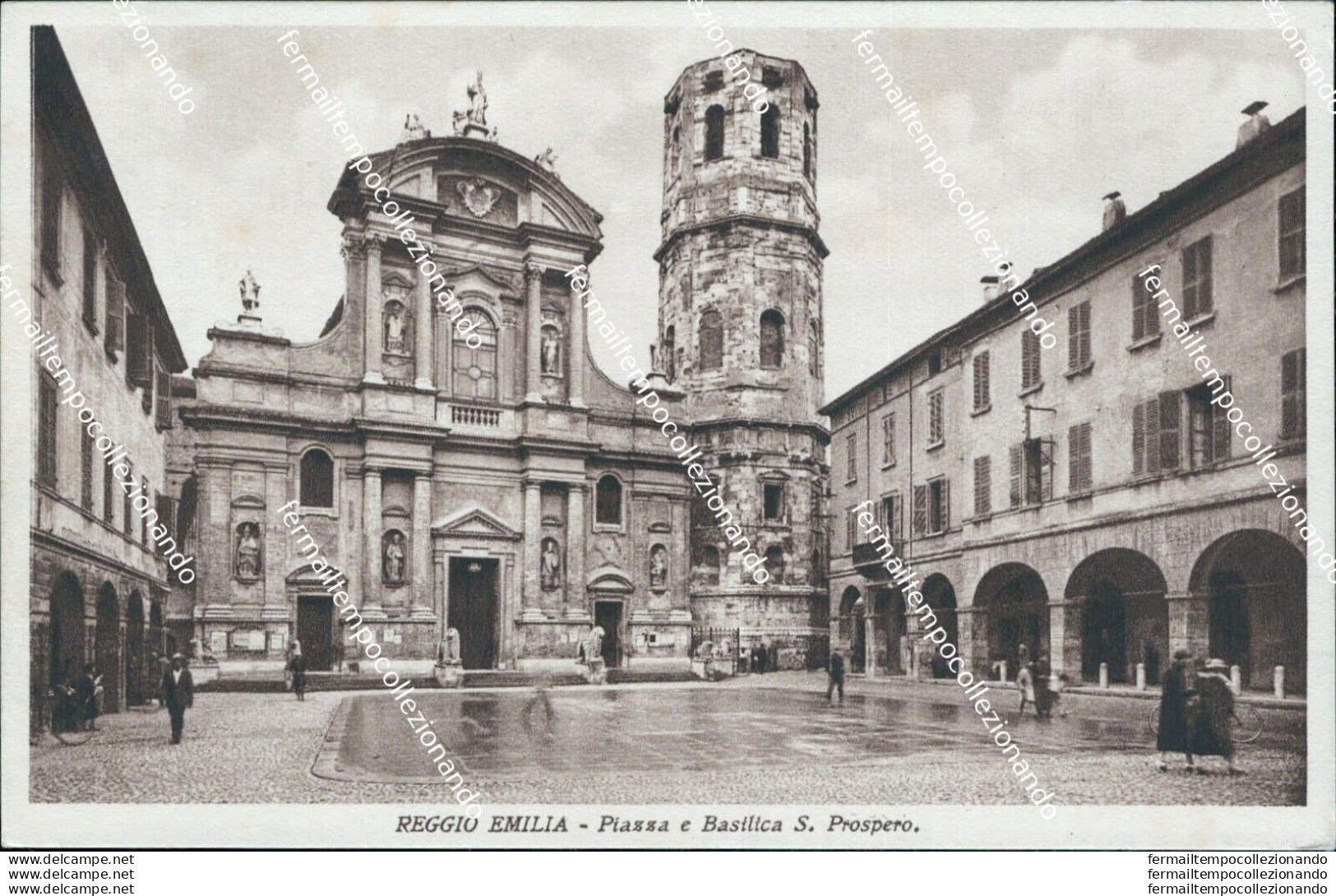 Bb432 Cartolina Reggio Emilia Citta' Piazza E Basilica S.prospero Emilia Romagna - Reggio Nell'Emilia