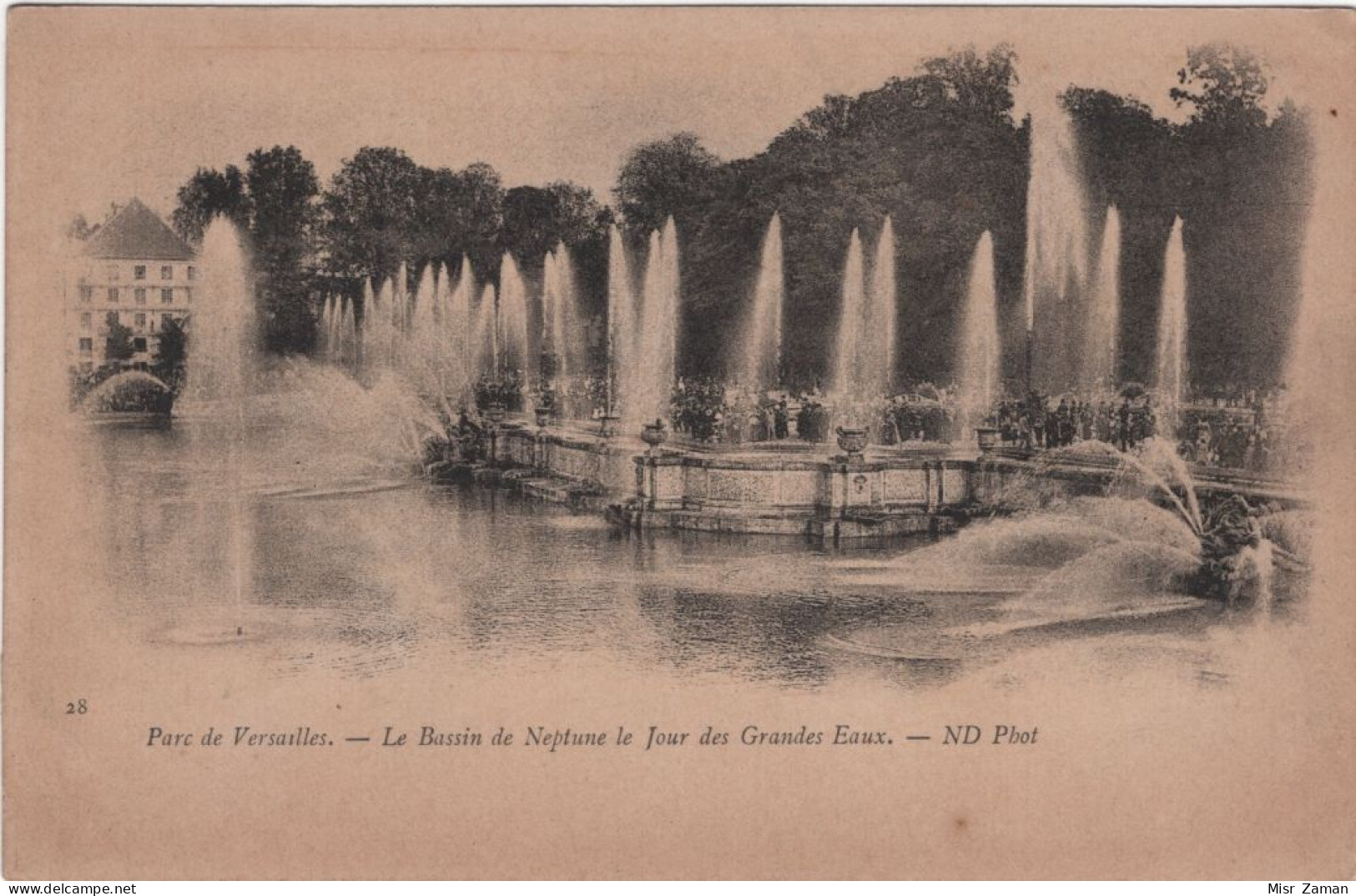 In 6 Languages Read A Story: Le Parc De Versailles. Le Bassin De Neptune Le Jour Des Grandes Eaux. | Park Fountain - Versailles