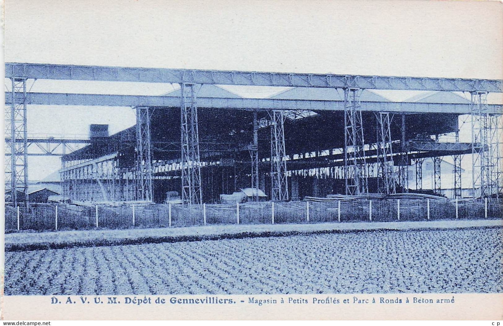 Gennevilliers - Magasins Et Parc A Beton Armé  -   CPA °J - Gennevilliers