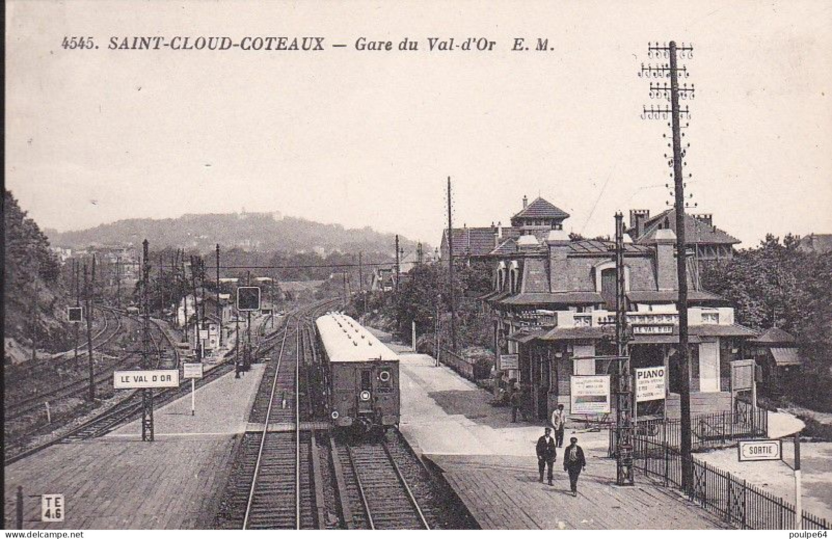 Saint-Cloud - Coteaux - La Gare : Vue Intérieure - Saint Cloud