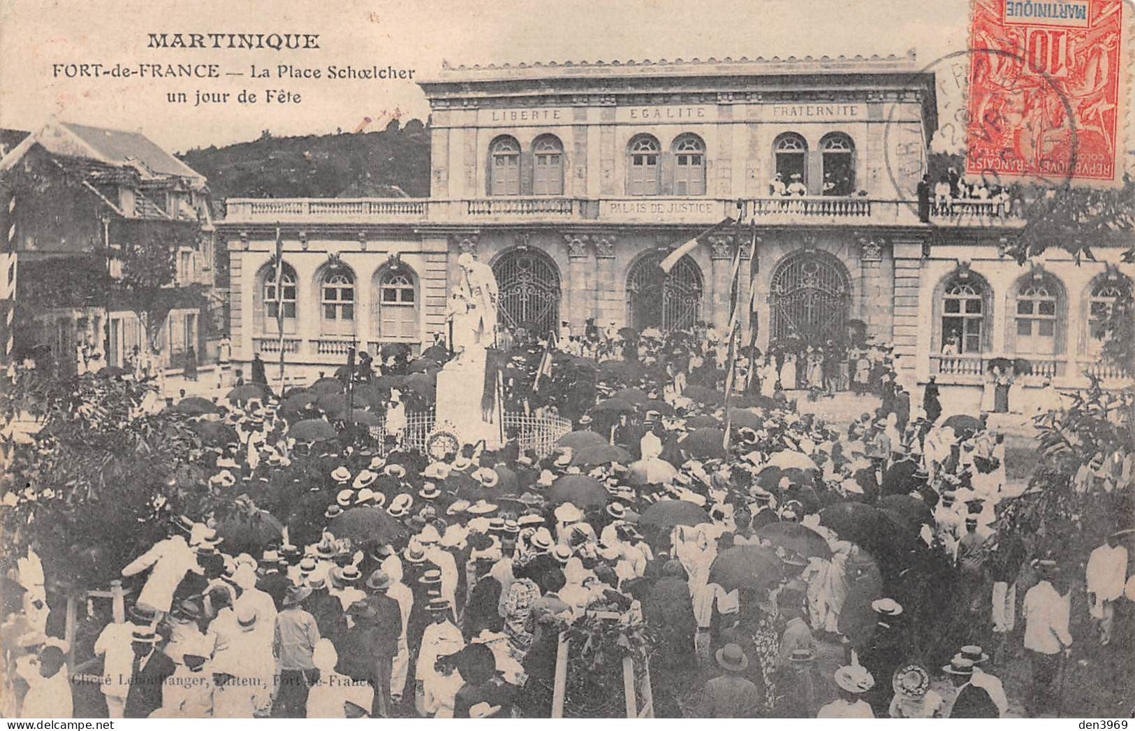 Martinique - FORT De FRANCE, La Place Schoelcher Un Jour De Fête - Voyagé 1908 (2 Scans) Bisson 20 R Des Vertus Paris 3e - Fort De France